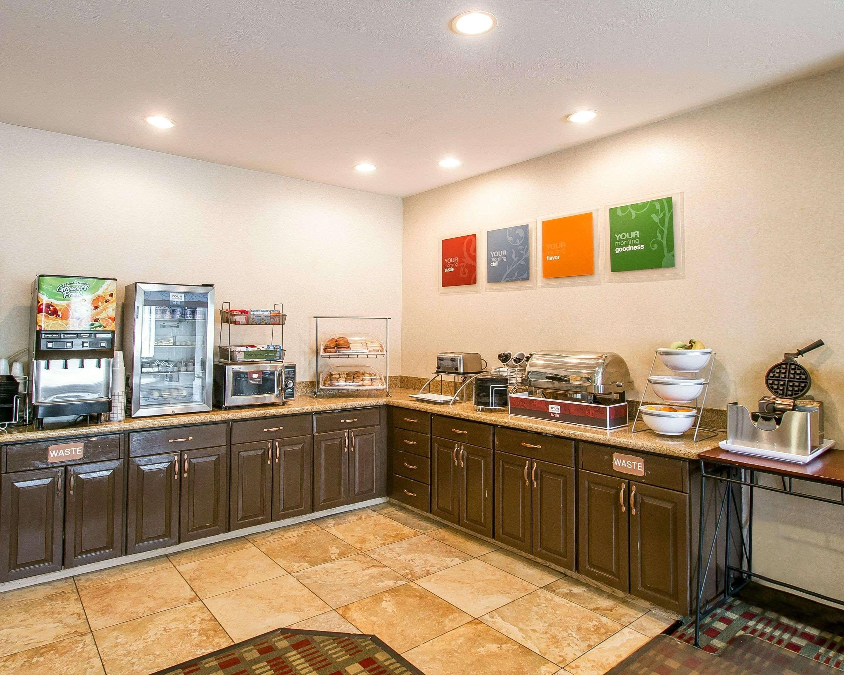 Comfort Suites Peoria Sports Complex Εξωτερικό φωτογραφία