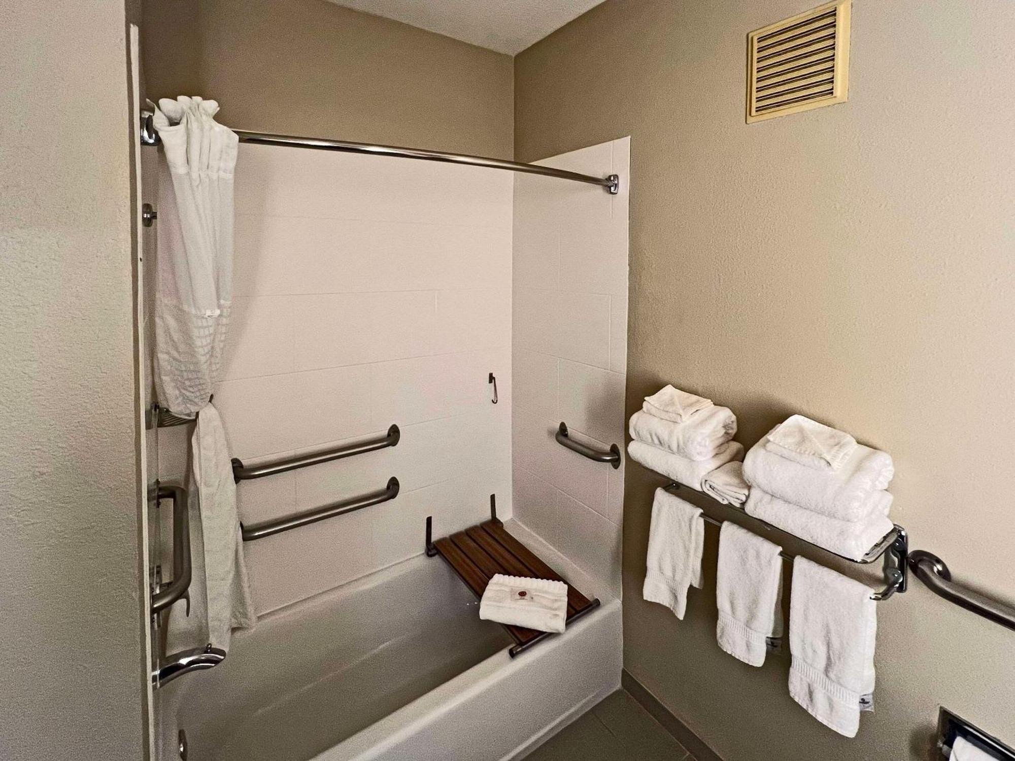 Comfort Suites Peoria Sports Complex Εξωτερικό φωτογραφία
