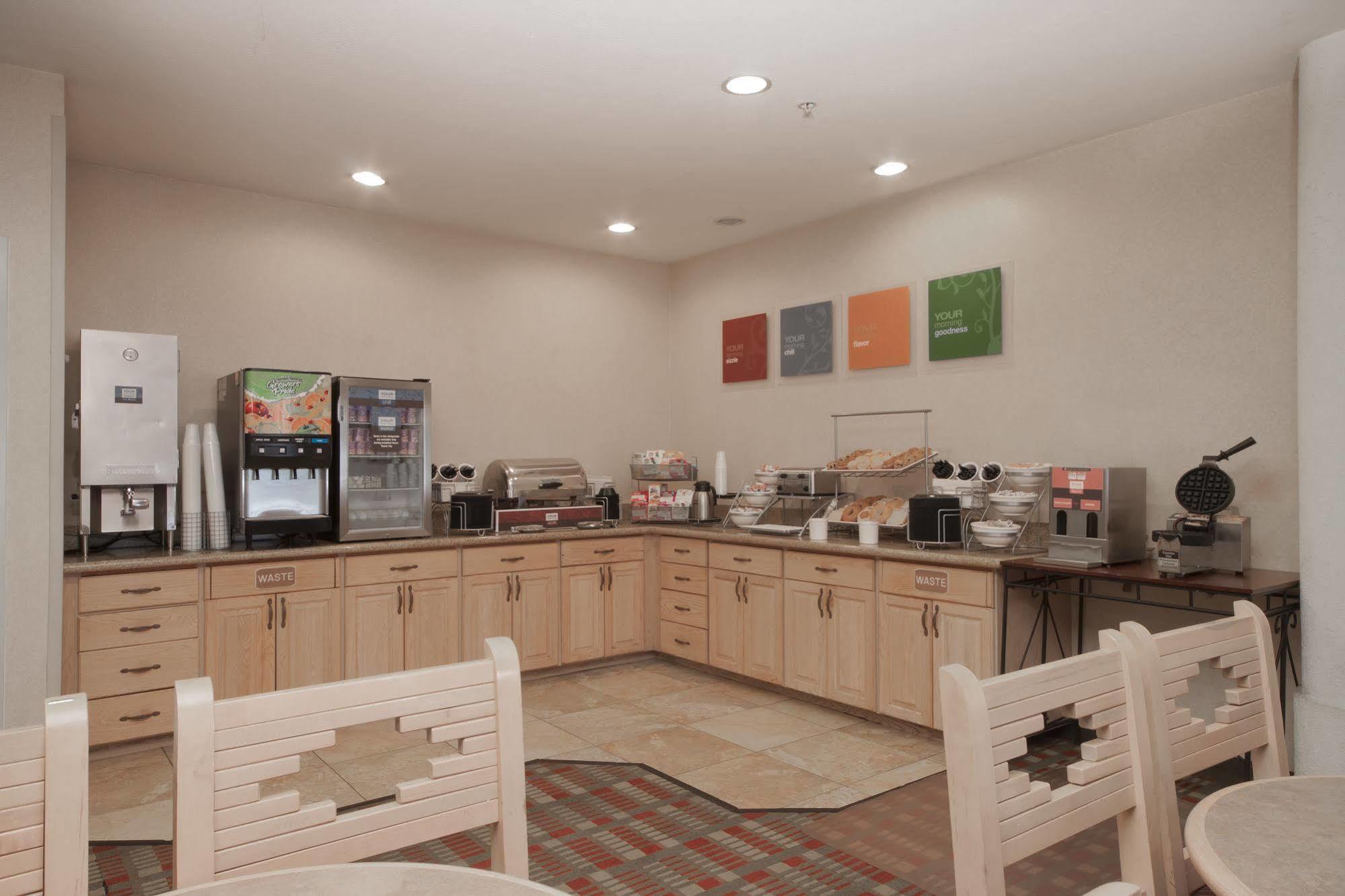 Comfort Suites Peoria Sports Complex Εξωτερικό φωτογραφία